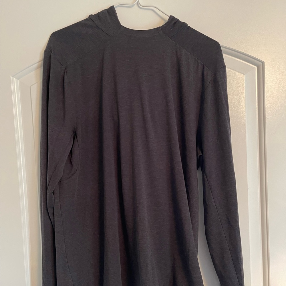 Lululemon mens hooded shirt